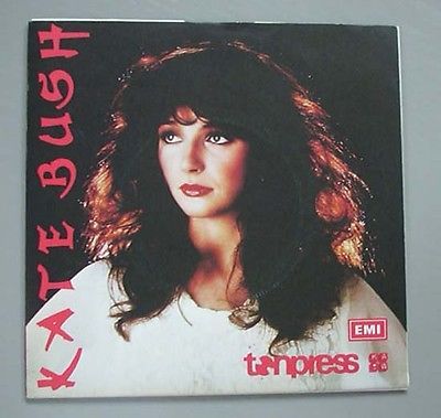 KATE BUSH MAN WITH THE CHILD IN HIS EYES 7"