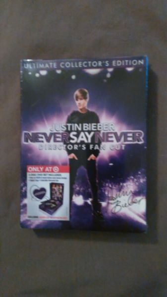 Justin Bieber Never Say Never DVD Ultimate Collector's Edition