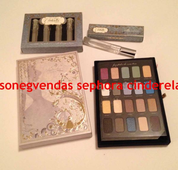 Sephora Cinderella Storylook Eyeshadow Palette Storybook DIS