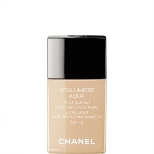 Chanel Ultra-Light Skin Perfecting Makeup SPF15