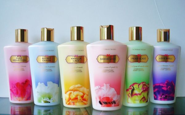 VICTORIA'S SECRET HAND & BODY LOTION MIX & MATCH X 6